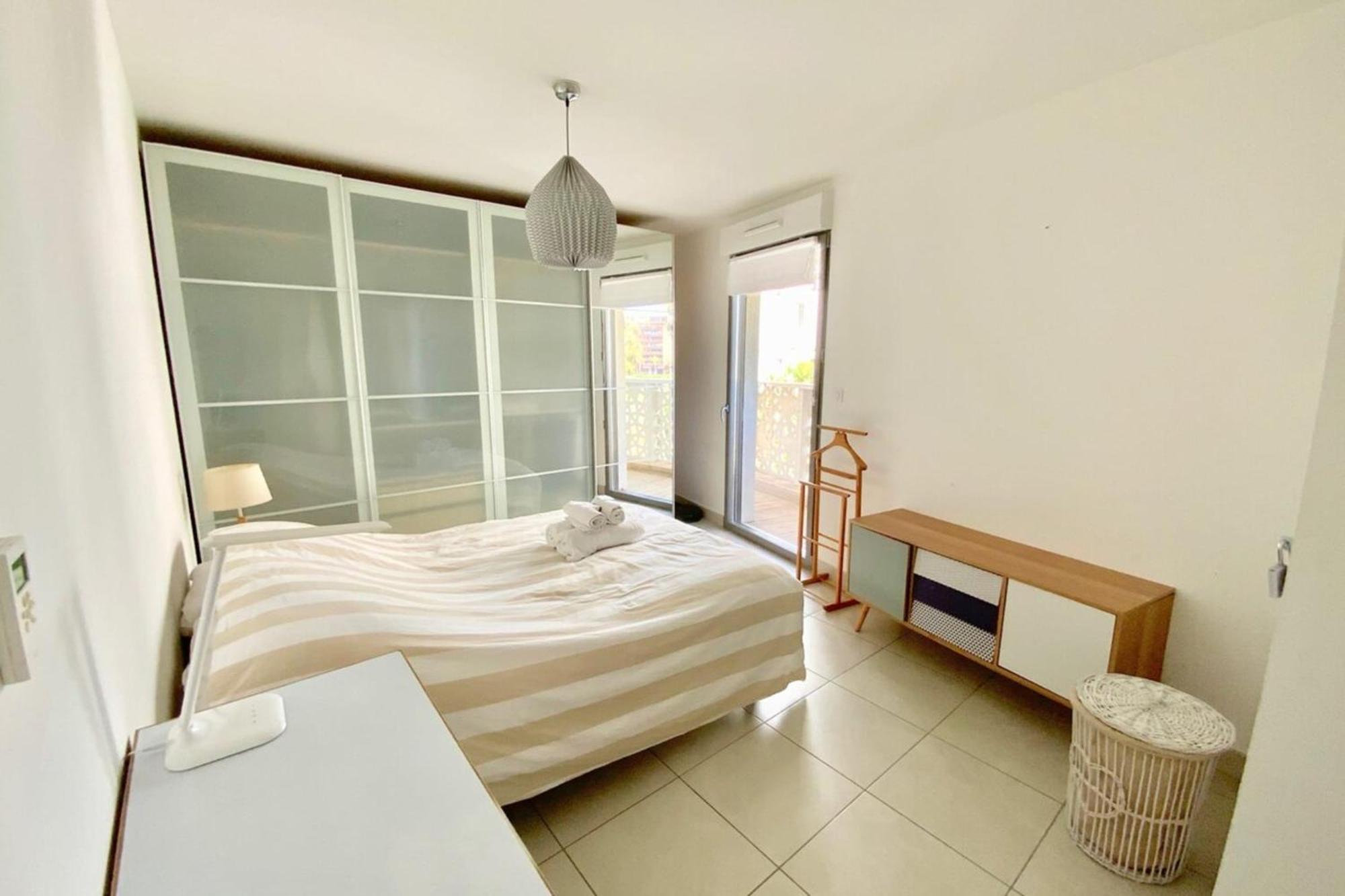Le Sublime- Vue Climatisation Et Parking ! Apartment Montpellier Exterior foto