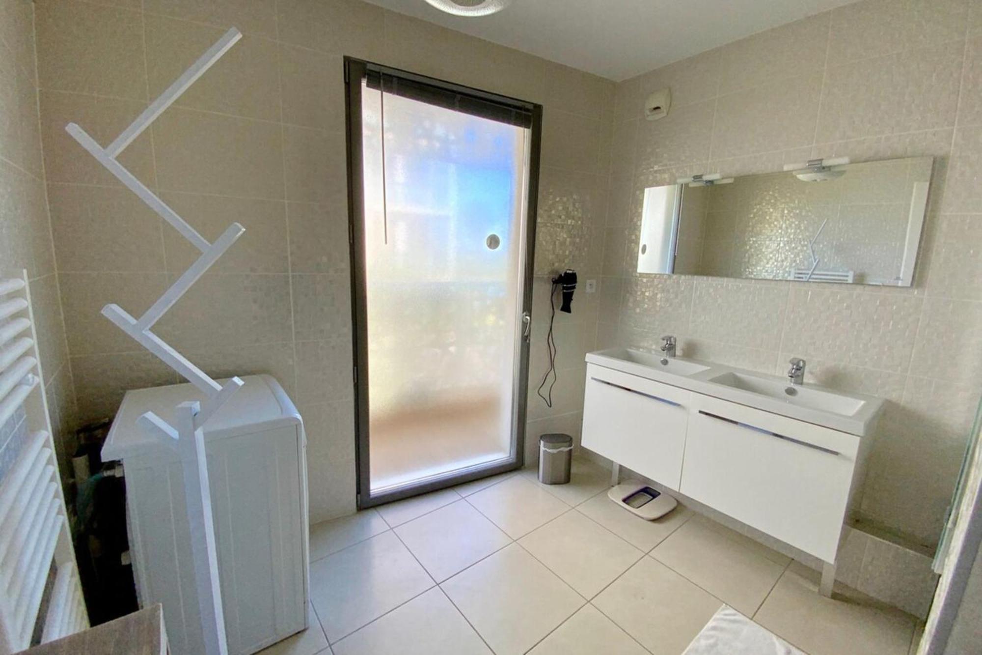 Le Sublime- Vue Climatisation Et Parking ! Apartment Montpellier Exterior foto